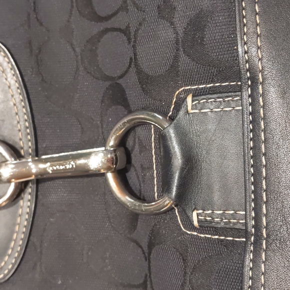 Authentic Coach Purse - Picture 7 of 10